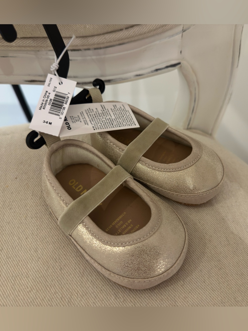 🦢 3-6 Mth Old Navy Champagne Gold Metallic Tan Mary Jane Ballet Baby Flats NWT